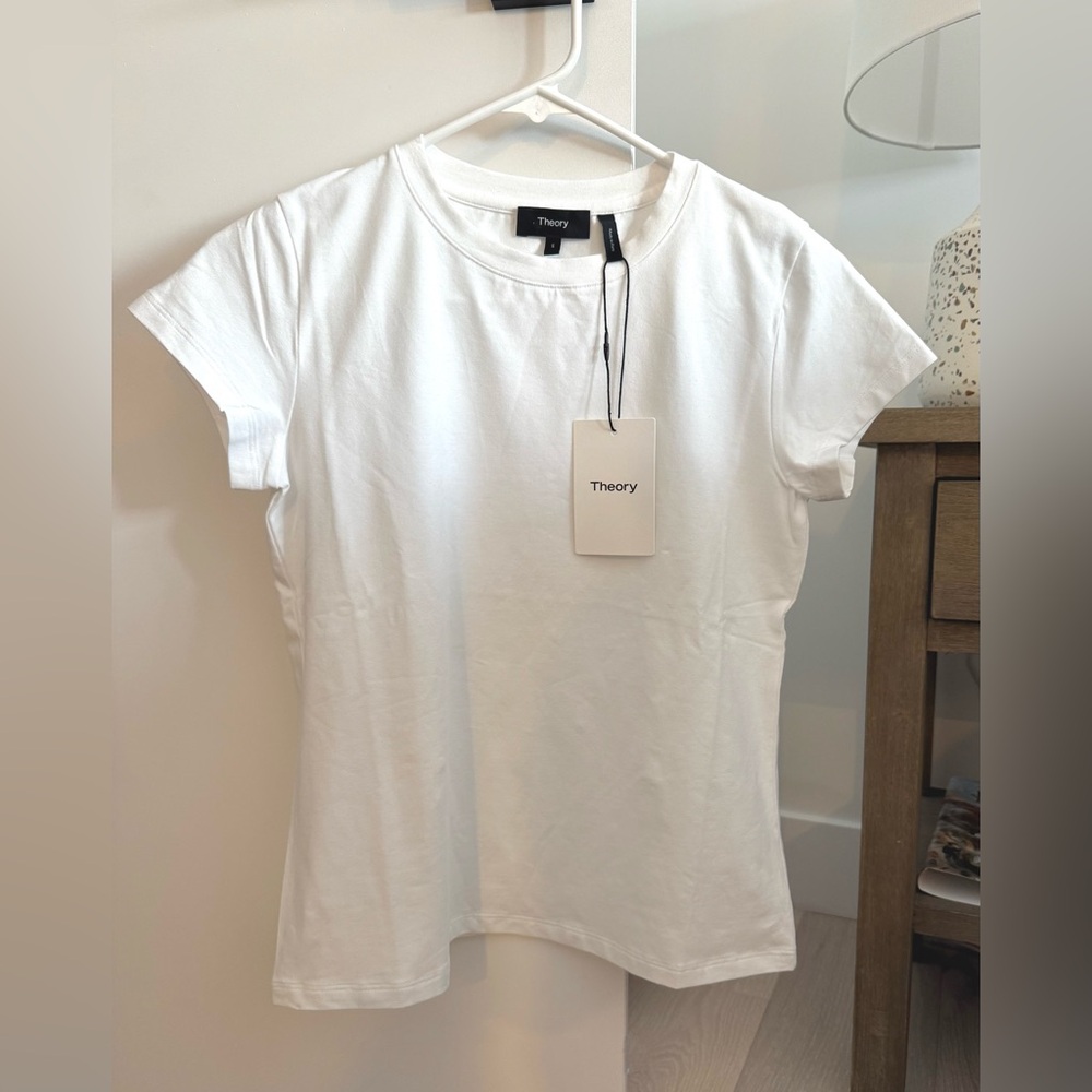 NWT Theory White T-Shirt Size S